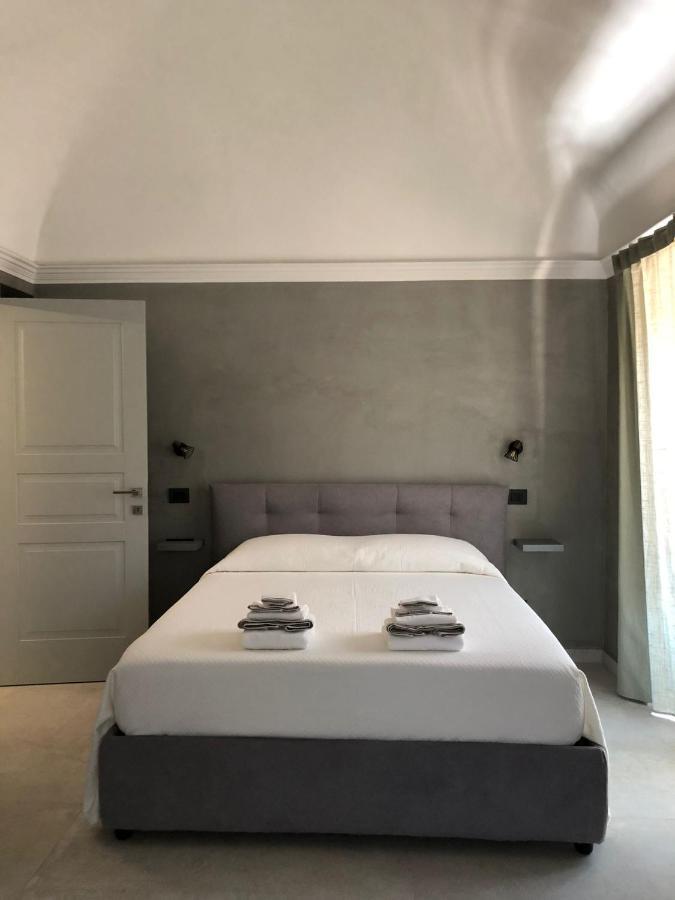 Pacini Relax Suites Катания Екстериор снимка